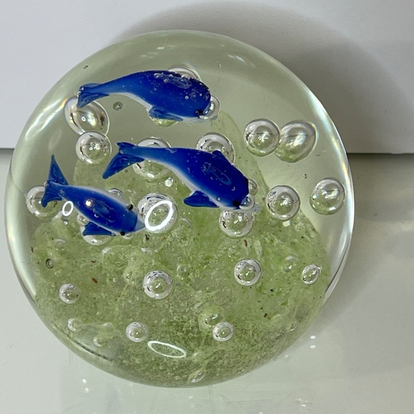 Art Glass Dolphin Paperweight Controlled Bubbles Blue Green 4.5" Murano Style - Picture 9 of 11